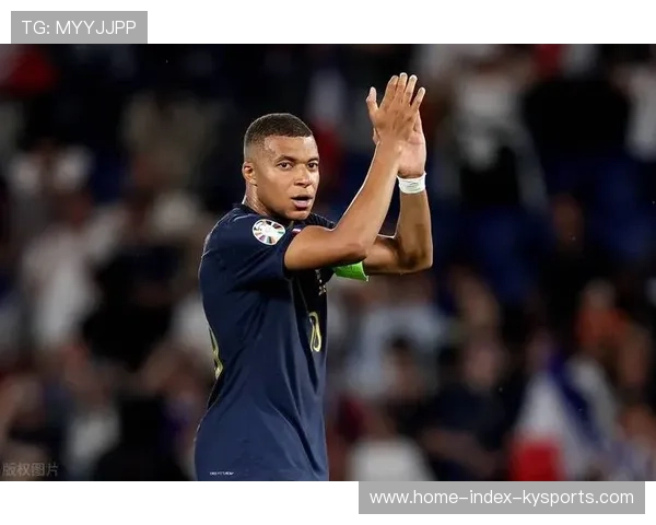 姆巴佩带队锁位，姆巴佩效力哪个队