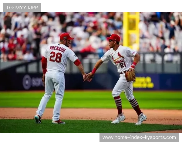 MLB外场天秀防守化解对方两次致命反攻的启示